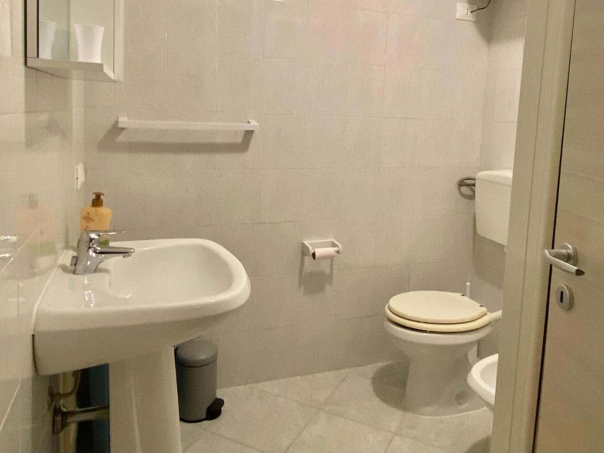 Iccara Casa Vacanze คารินิ ภายนอก รูปภาพ