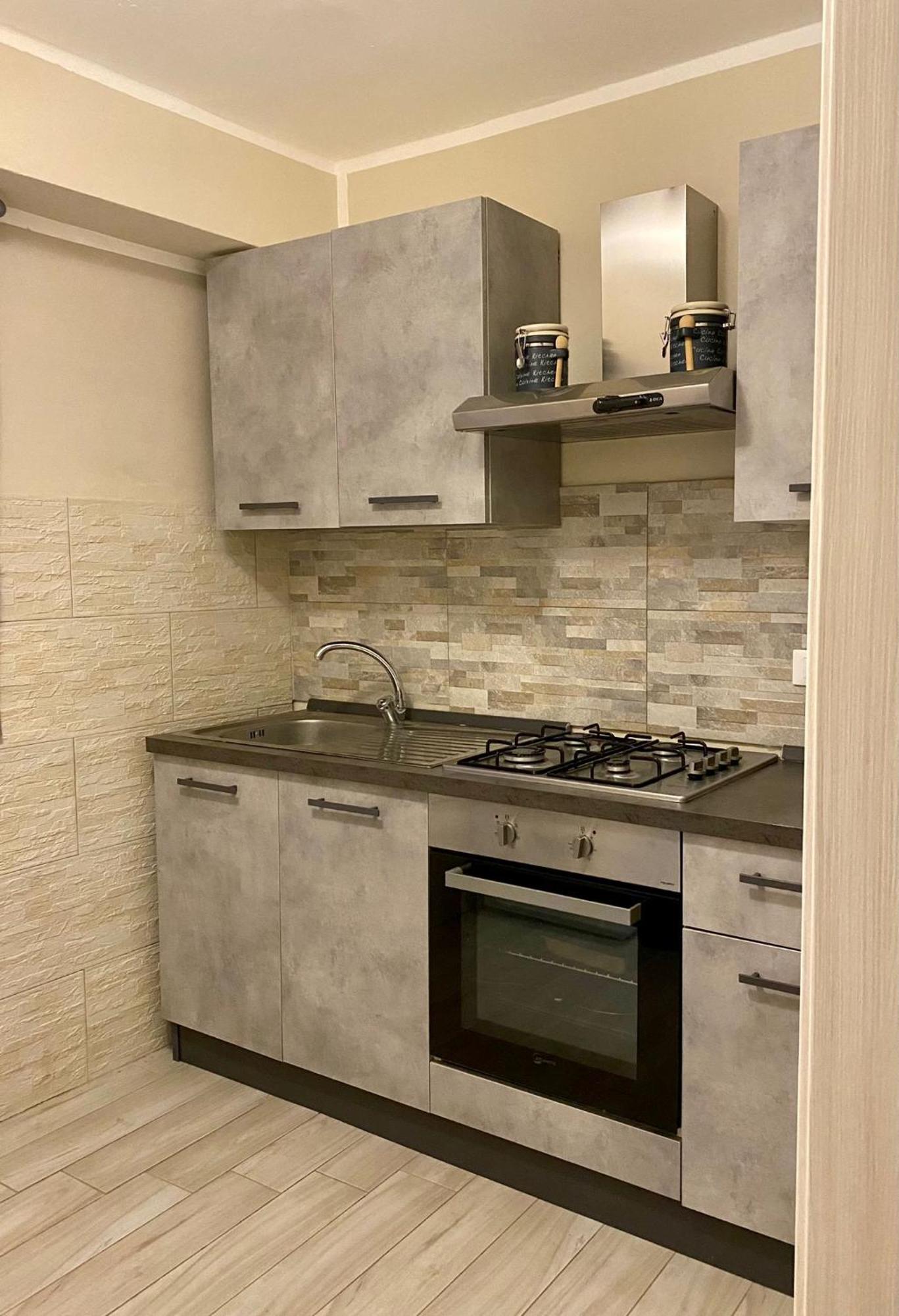 Iccara Casa Vacanze คารินิ ภายนอก รูปภาพ